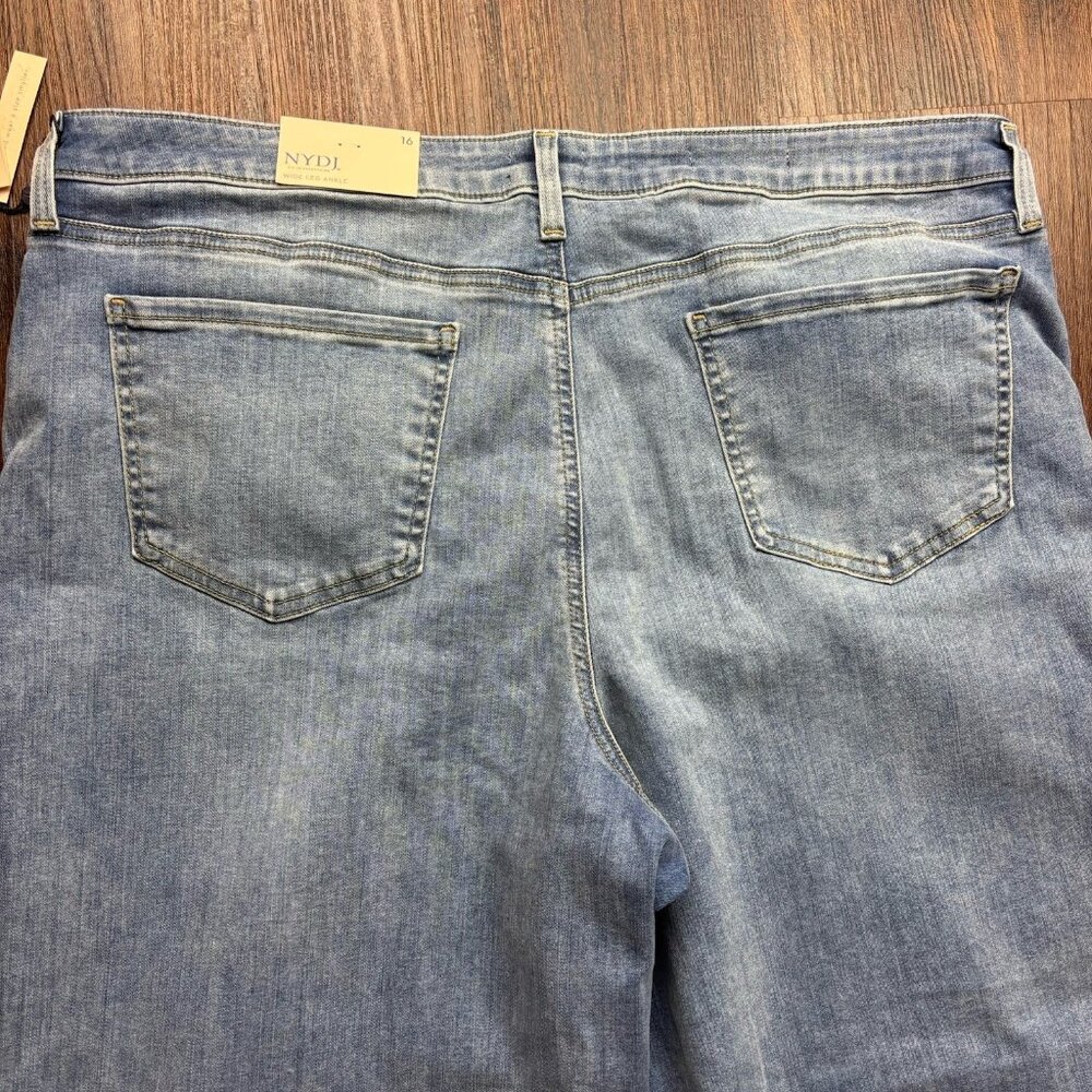 NWT NYDJ Teresa Wide Leg Ankle Jeans Light Wash Women’s Size 16 - Picture 4 of 14